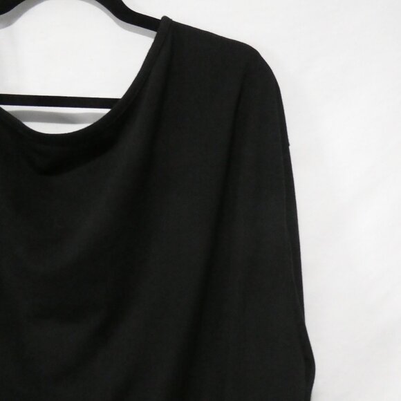SHEIN - Curve | 1XL | Chic Black Top With Tie Sleeves - Picture 13 of 16
